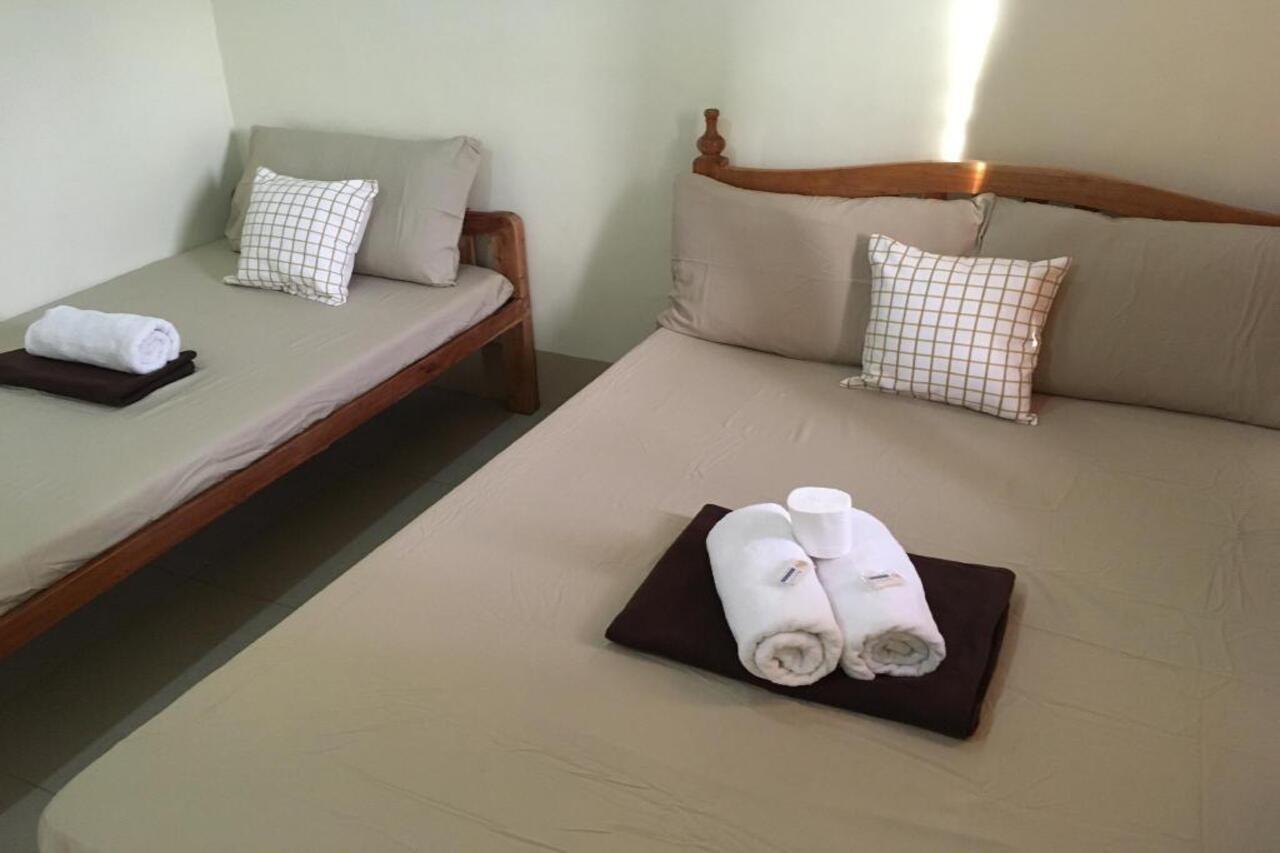 Reddoorz Premium Near Pristine Beach Puerto Princesa Exteriör bild