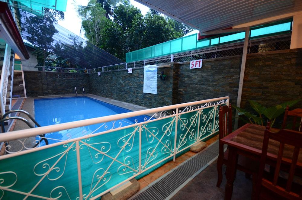 Reddoorz Premium Near Pristine Beach Puerto Princesa Exteriör bild