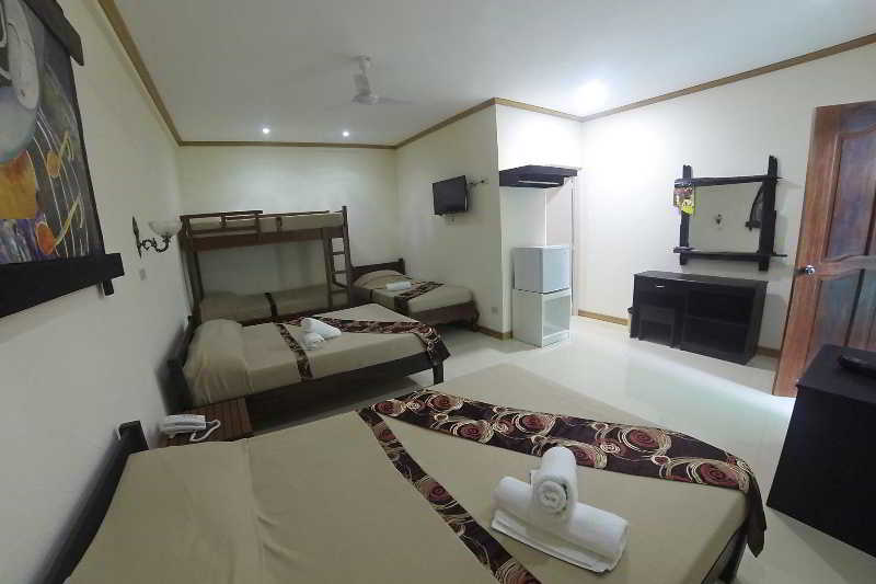 Reddoorz Premium Near Pristine Beach Puerto Princesa Exteriör bild