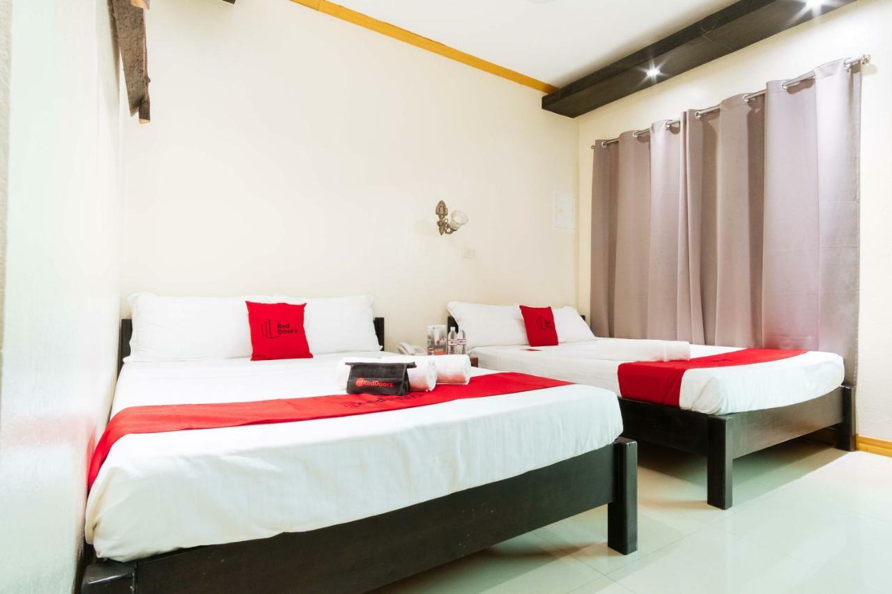 Reddoorz Premium Near Pristine Beach Puerto Princesa Exteriör bild